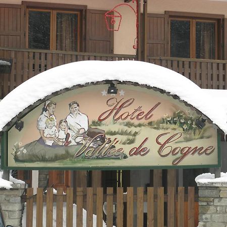 Hotel Vallee De Конь Екстер'єр фото